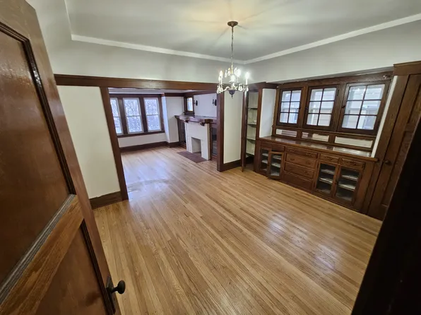 2629 N 50th St, Milwaukee, WI 53210