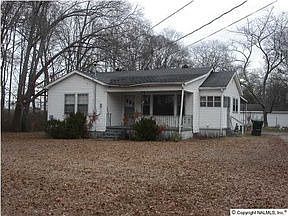 1st image of 905 Portwood Dr