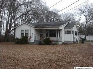 905 Portwood Dr, Albertville, AL 35950