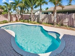 600 NW 103rd Ave, Plantation, FL 33324