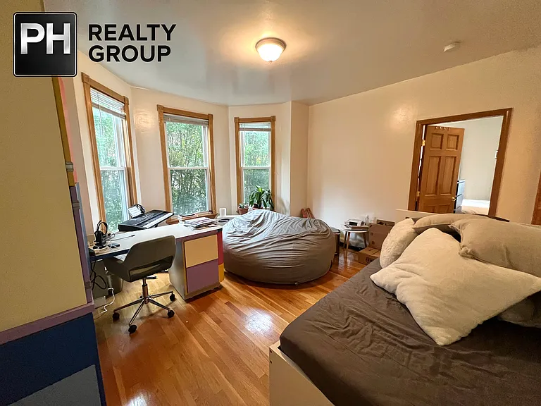 49 Pearl St #1 — Photo 9