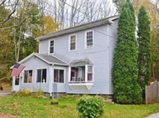 22 Stanton St, Worcester, MA 01605