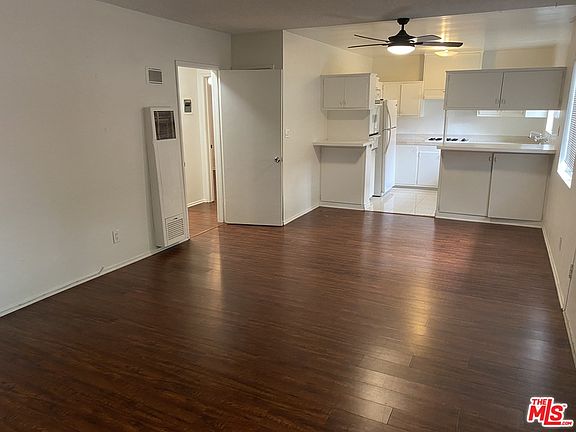 3rd image of 1868 10th St