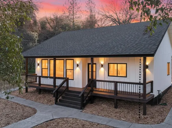 12545 Wolf Rd, Grass Valley, CA 95949