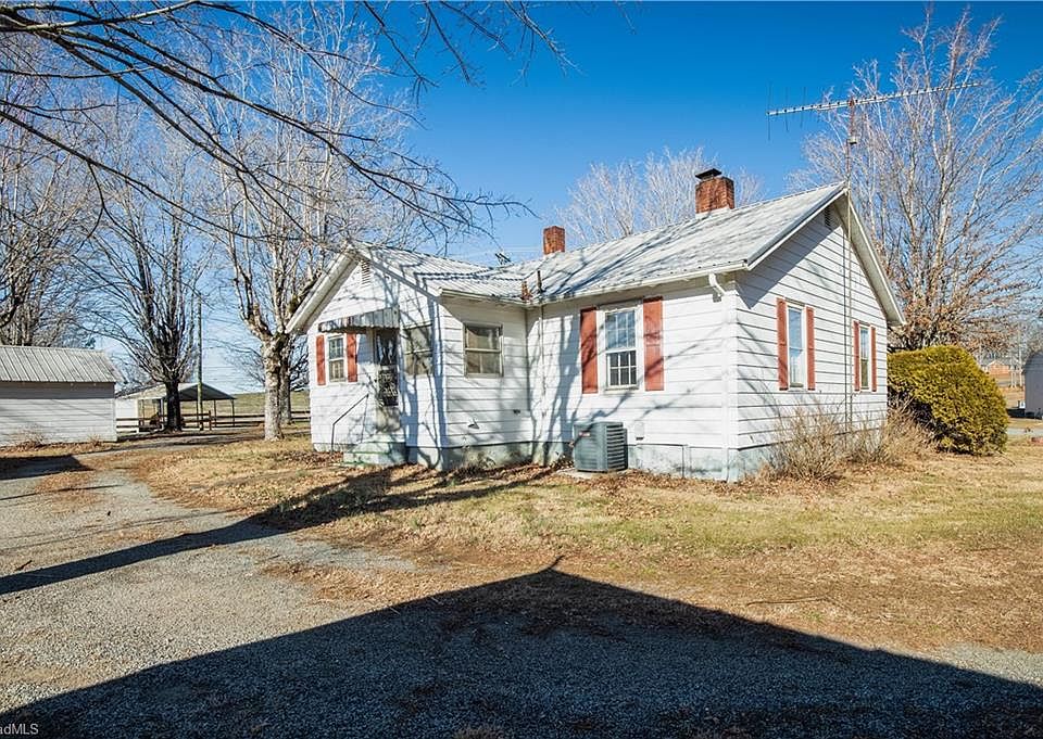 1st image of 2226 Holloway Church Rd