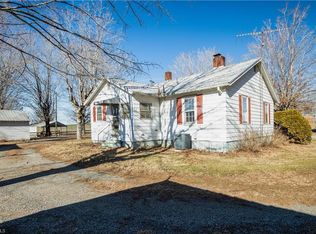 2226 Holloway Church Rd, Lexington, NC 27292