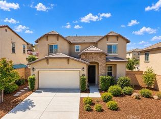 30545 Falcon Nest Dr, Menifee, CA 92584