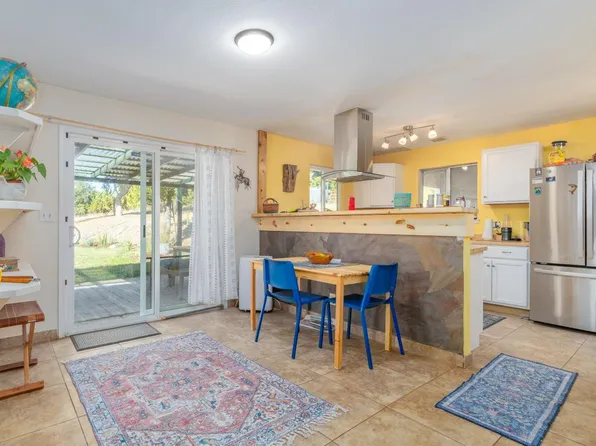 8017 Perry Creek Rd, Somerset, CA 95684