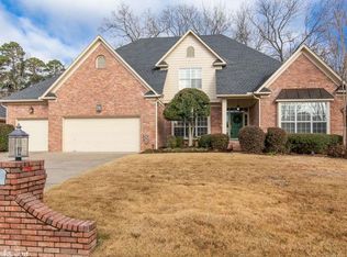 811 Saint Michael Pl, Little Rock, AR 72211
