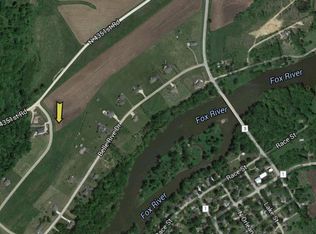 27 Ehrenwald Dr, Millington, IL 60537