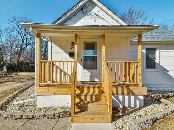 539 Gaynor St, Belvidere, IL 61008