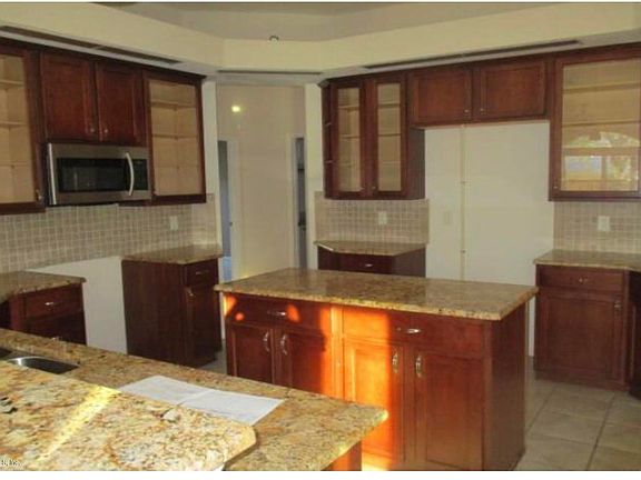 5th image of 6670 E Whisper Glen Dr