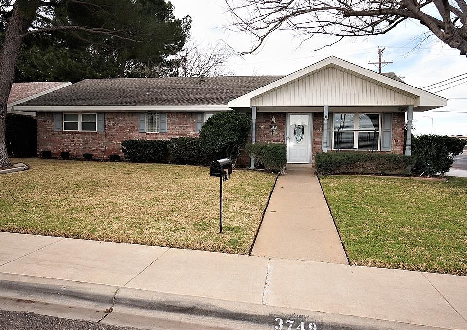 1st image of 3749 Fairmont Dr