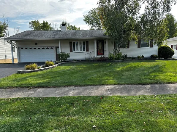 24 Noel Dr, Rochester, NY 14606