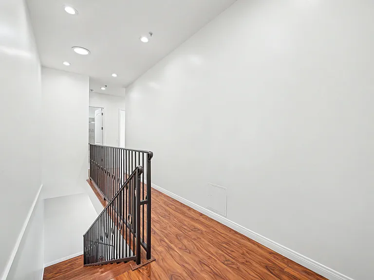6069 Horner St #3 — Photo 16