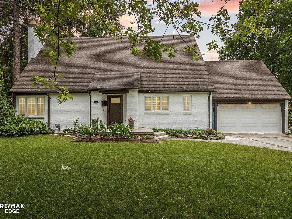 1110 Maxine St, Flint, MI 48503 Zillow