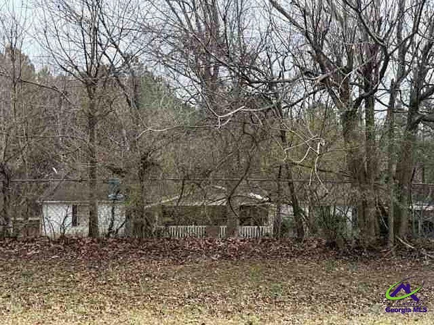 1st image of 170 Winding Ln