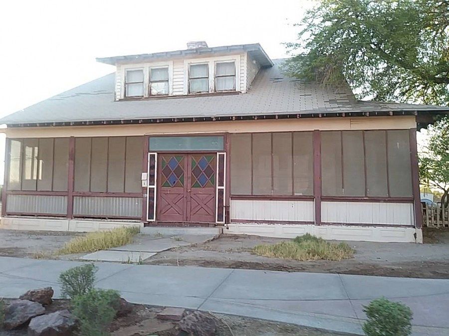1st image of 200 S Imperial Ave
