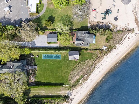 5th image of 4 Shore Road