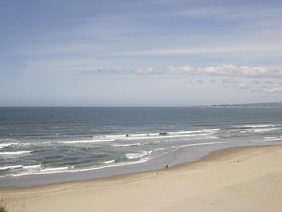 3rd image of 115 Seascape Resort Dr