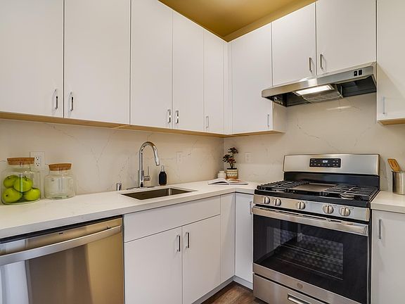 5th image of 520 Grant Ave #5