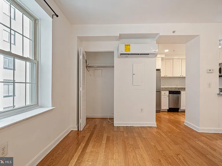 1314 Massachusetts Ave NW #608 — Photo 14
