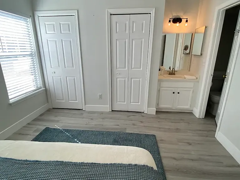 809 Reserve Way — Photo 12