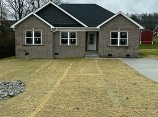 102 Cottage Ct, Bardstown, KY 40004