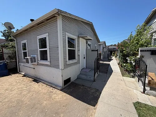 206 E Avenue 40 Photo 1 206 E Avenue 40 Photo 1
