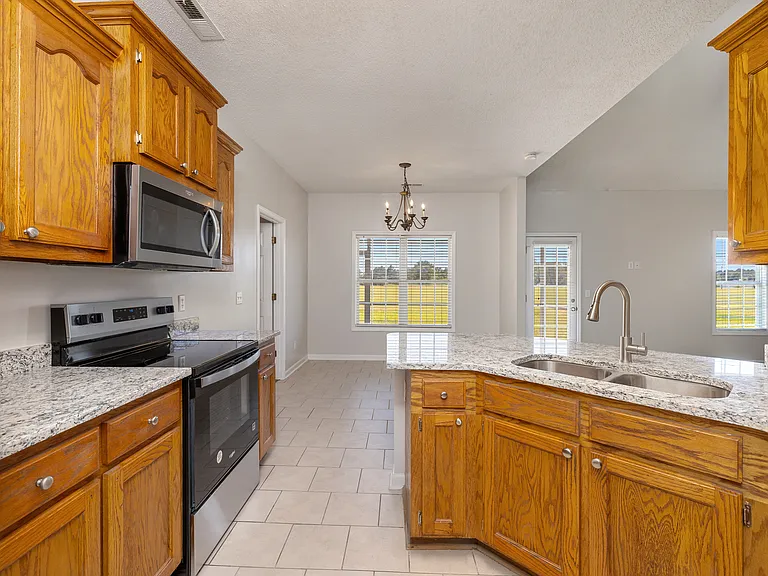 1755 Titanic Ct — Photo 17