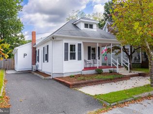 15 N 13th St, Millville, NJ