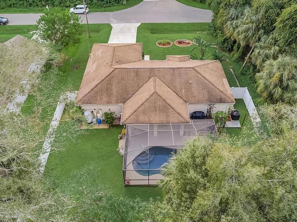 1st image of 2506 Sahara Ln