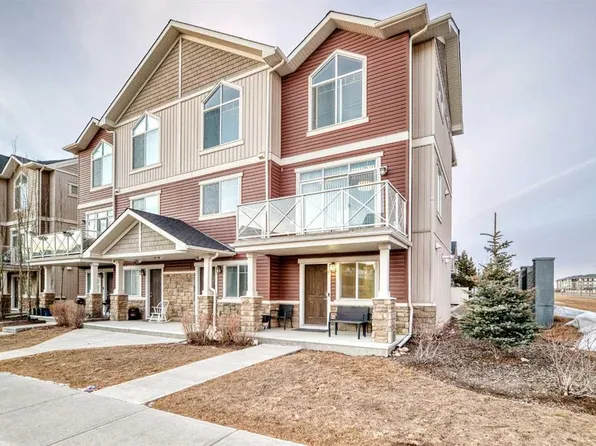 96 SE Skyview Ranch Ave NE, Calgary, AB T3N 0R8