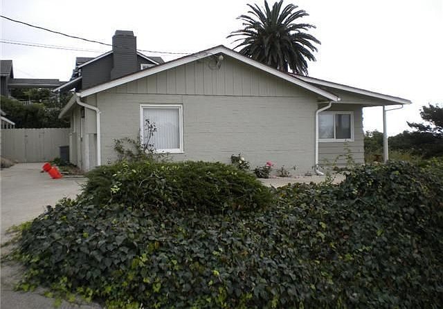 1st image of 2454 Banner Ave