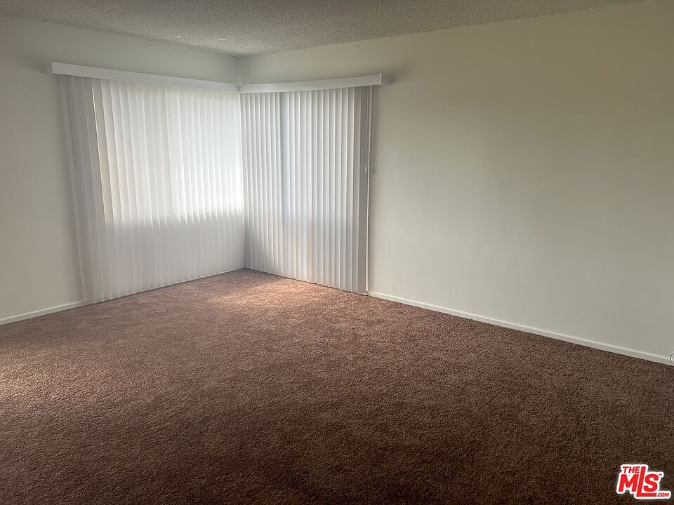 1st image of 1243 26th St APT 3