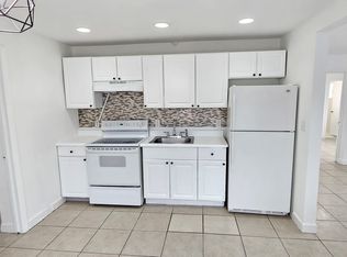 (Undisclosed Address), Hallandale, FL 33009