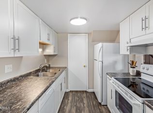 8034 N 32nd Ln, Phoenix, AZ 85051