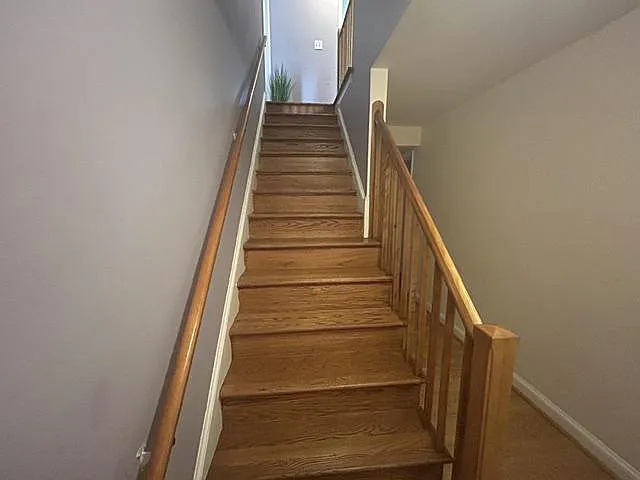 14 Maryland Ave — Photo 12