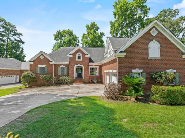 119 Emerald Lake Rd, Columbia, SC 29209