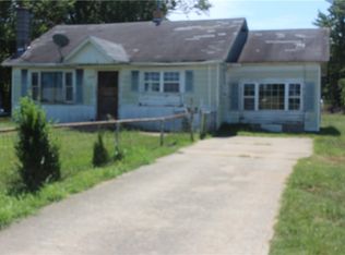 719 Main St, Gravette, AR 72736