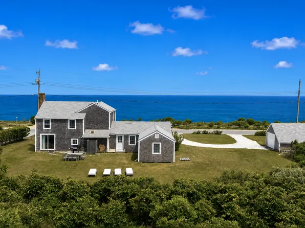 86 Baxter Rd, Nantucket, MA 02554