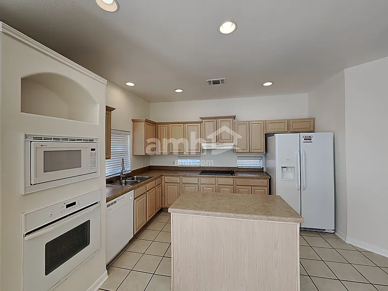 9303 Scotty Oaks — Photo 3