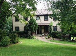 3850 Grove Rd, Gibsonia, PA 15044