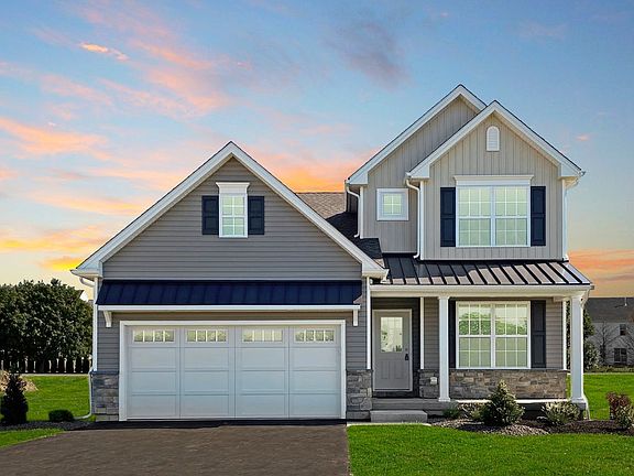 Franklyn Traditional Exterior