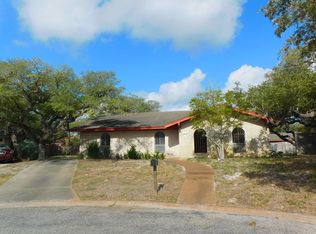 1309 Dana Dr, Rockport, TX 78382