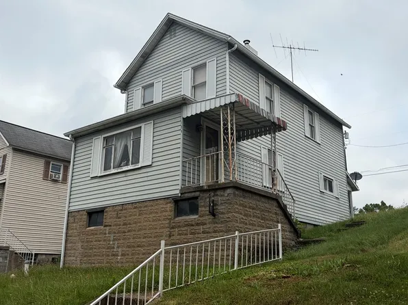 256 Leckrone Highhouse Rd, Mc Clellandtown, PA 15458
