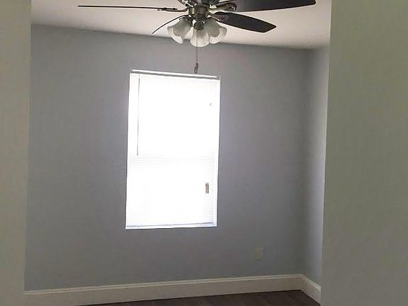 2nd image of 1103 Bell Ave E
