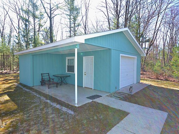 3rd image of 1549 E College Dr