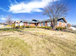 8812 Maple Ave, Orland Park, IL 60462