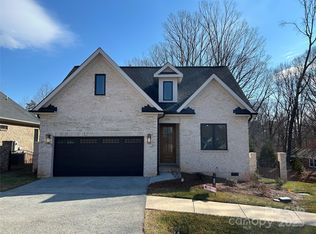 5118 Silver Trace Ln, Denver, NC 28037